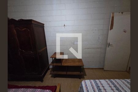 Quarto  de casa para alugar com 2 quartos, 156m² em Vila Tupi, Praia Grande
