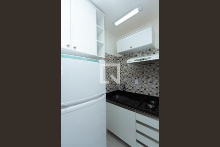 Sala/Cozinha de kitnet/studio para alugar com 1 quarto, 38m² em Indianópolis, São Paulo