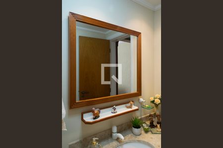 Apartamento à venda com 220m², 4 quartos e 4 vagas Apartamento à venda com 220m², 4 quartos e 4 vagasLavabo