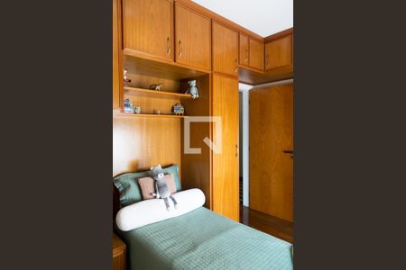 Apartamento à venda com 220m², 4 quartos e 4 vagas Apartamento à venda com 220m², 4 quartos e 4 vagasQuarto 1