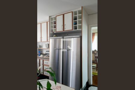 Apartamento à venda com 220m², 4 quartos e 4 vagas Apartamento à venda com 220m², 4 quartos e 4 vagasCozinha