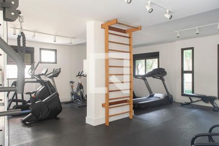 Apartamento à venda com 220m², 4 quartos e 4 vagas Apartamento à venda com 220m², 4 quartos e 4 vagasAcademia