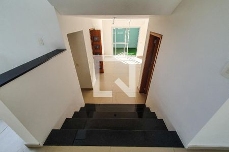 Escada de casa à venda com 3 quartos, 161m² em Vila Dom Pedro I, São Paulo
