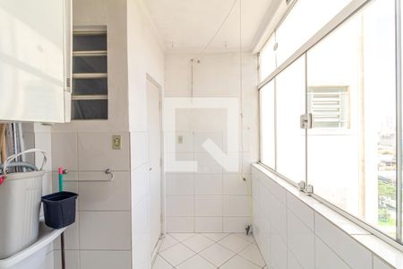 Apartamento à venda com 106m², 2 quartos e sem vaga Apartamento à venda com 106m², 2 quartos e sem vagaLavanderia