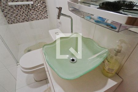 Casa à venda com 230m², 4 quartos e 1 vagaBanheiro