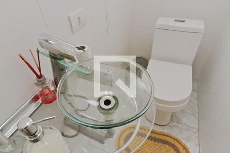 Casa à venda com 230m², 4 quartos e 1 vagaLavabo