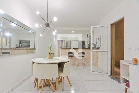 Casa à venda com 230m², 4 quartos e 1 vagaCasa 3 - cozinha