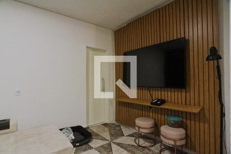 Casa à venda com 230m², 4 quartos e 1 vagaCasa 3 - sala