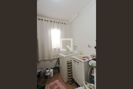 Casa à venda com 230m², 4 quartos e 1 vagaÁrea de Serviço