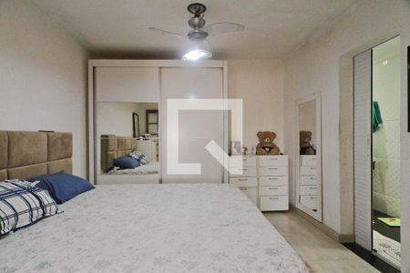 Casa à venda com 230m², 4 quartos e 1 vagaCasa 2 - suíte