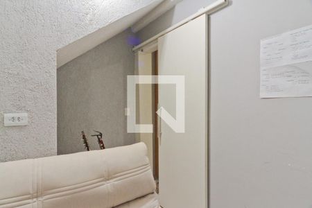 Casa à venda com 230m², 4 quartos e 1 vagaCasa 3 - escritório