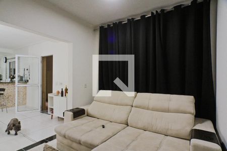 Casa à venda com 230m², 4 quartos e 1 vagaCasa 3 - sala