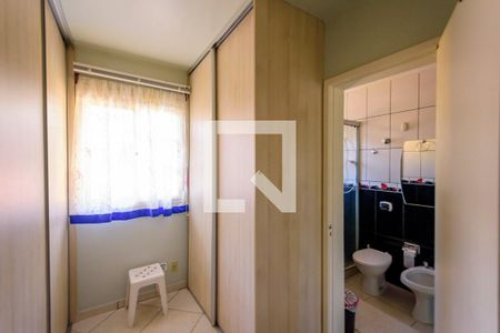 Casa à venda com 400m², 4 quartos e 3 vagasCloset da suíte 3