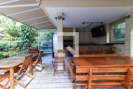 Apartamento à venda com 100m², 2 quartos e 2 vagasÁrea comum - Churrasqueira