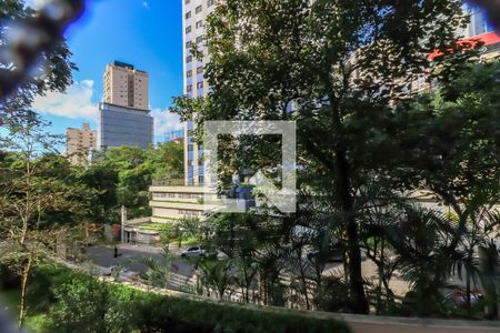 Apartamento à venda com 100m², 2 quartos e 2 vagasVista
