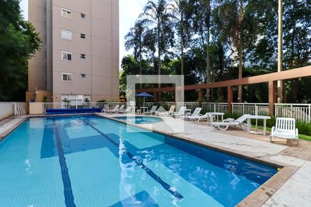 Apartamento à venda com 100m², 2 quartos e 2 vagasÁrea comum - Piscina