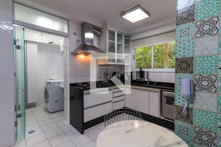 Apartamento à venda com 100m², 2 quartos e 2 vagasCozinha