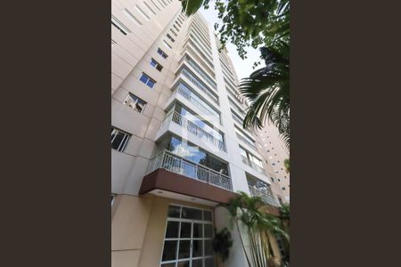 Apartamento à venda com 100m², 2 quartos e 2 vagasFachada