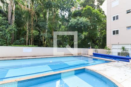Apartamento à venda com 100m², 2 quartos e 2 vagasÁrea comum - Piscina