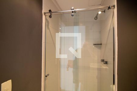 Banheiro de apartamento à venda com 2 quartos, 70m² em Santo Amaro, São Paulo