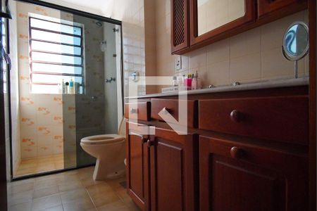 Casa à venda com 340m², 4 quartos e 2 vagasBanheiro Corredor 