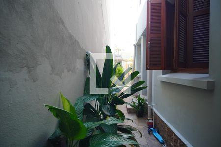 Casa à venda com 340m², 4 quartos e 2 vagasPátio _fundos 