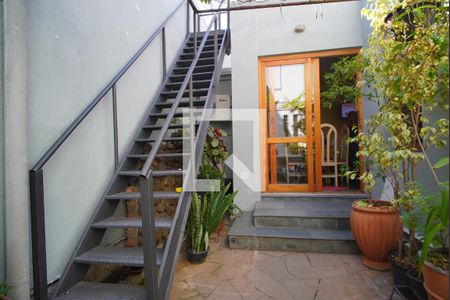 Casa à venda com 340m², 4 quartos e 2 vagasPátio _Fundos _Acesso a o terraço 