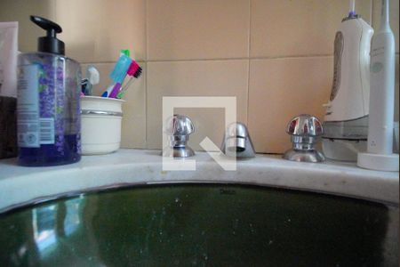 Casa à venda com 340m², 4 quartos e 2 vagasBanheiro  suíte 