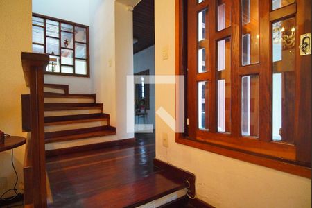 Casa à venda com 340m², 4 quartos e 2 vagasAcesso  as Quartos 