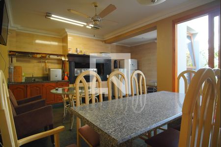 Casa à venda com 340m², 4 quartos e 2 vagasEspaço Gourmet