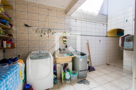 Apartamento para alugar com 166m², 3 quartos e 2 vagas Apartamento para alugar com 166m², 3 quartos e 2 vagasÁrea de serviço/Quintal