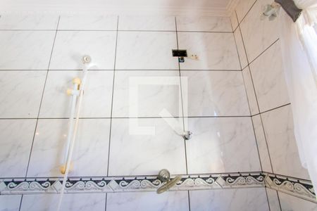 Apartamento para alugar com 166m², 3 quartos e 2 vagas Apartamento para alugar com 166m², 3 quartos e 2 vagasBanheiro do quarto 1