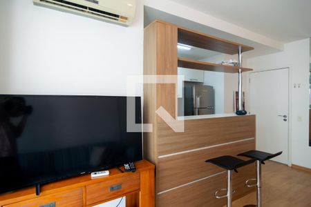 Sala de apartamento para alugar com 1 quarto, 51m² em Cidade Monções, São Paulo