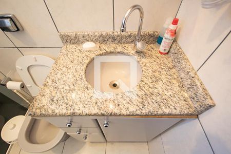 Casa para alugar com 150m², 3 quartos e 2 vagas Casa para alugar com 150m², 3 quartos e 2 vagasBanheiro da Suíte