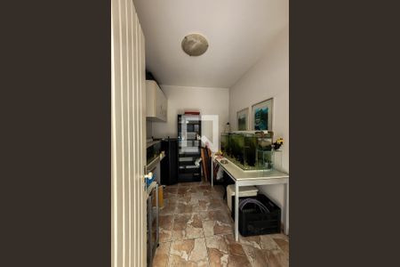 Casa à venda com 200m², 3 quartos e 2 vagas Casa à venda com 200m², 3 quartos e 2 vagasQuarto de Serviço