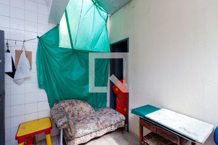 Casa à venda com 110m², 3 quartos e 2 vagasÁrea de Serviço