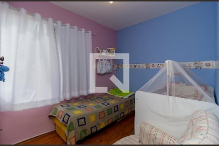 Casa à venda com 110m², 3 quartos e 2 vagasQuarto 2