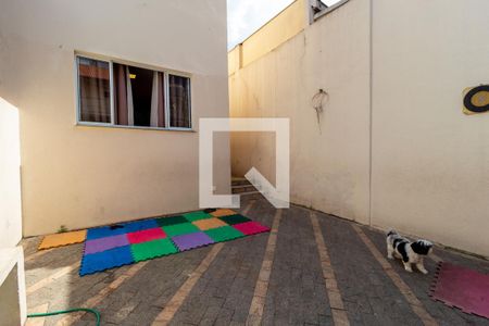 Casa à venda com 110m², 3 quartos e 2 vagasÁrea de Serviço