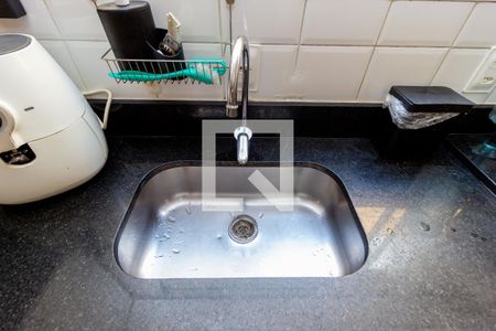 Casa à venda com 110m², 3 quartos e 2 vagasDetalhe - Cozinha