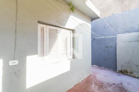 Casa para alugar com 97m², 2 quartos e 1 vagaQuintal