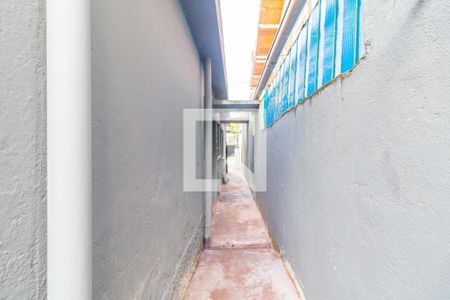 Casa para alugar com 97m², 2 quartos e 1 vagaCorredor lateral