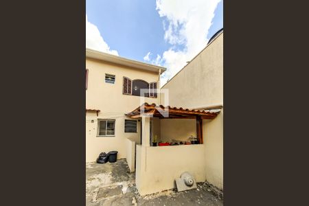 Casa para alugar com 30m², 2 quartos e sem vaga Casa para alugar com 30m², 2 quartos e sem vagaFachada Interna