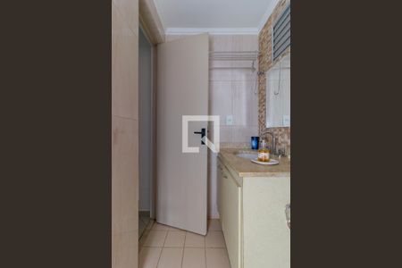 Apartamento à venda com 63m², 3 quartos e 1 vaga Apartamento à venda com 63m², 3 quartos e 1 vagaBanheiro