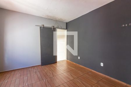 Casa à venda com 225m², 3 quartos e 3 vagas Casa à venda com 225m², 3 quartos e 3 vagasEdícula