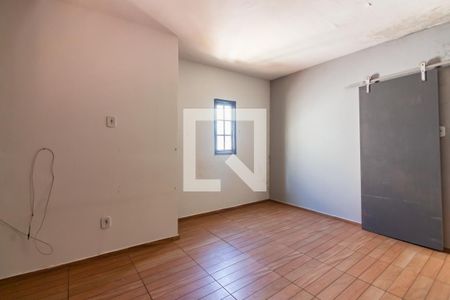 Casa à venda com 225m², 3 quartos e 3 vagas Casa à venda com 225m², 3 quartos e 3 vagasEdícula