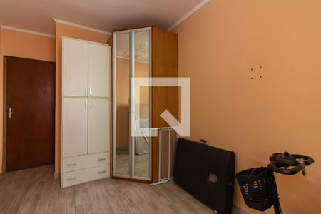 Casa à venda com 225m², 3 quartos e 3 vagas Casa à venda com 225m², 3 quartos e 3 vagasQuarto 2