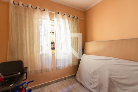 Casa à venda com 225m², 3 quartos e 3 vagas Casa à venda com 225m², 3 quartos e 3 vagasQuarto 2