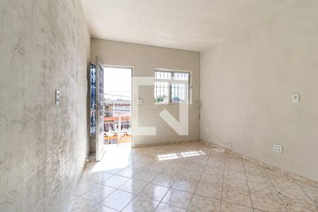 Sala de casa para alugar com 2 quartos, 90m² em Vila Taquari, São Paulo