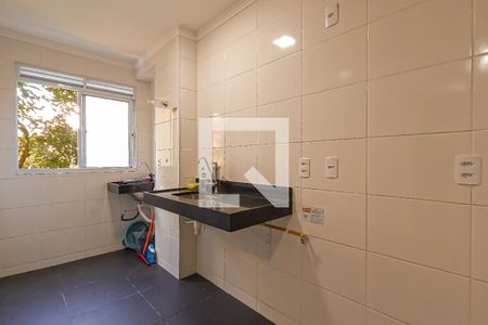Apartamento à venda com 43m², 2 quartos e 1 vaga Apartamento à venda com 43m², 2 quartos e 1 vagaCozinha e Área de Serviço