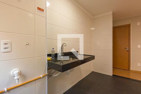 Apartamento à venda com 43m², 2 quartos e 1 vaga Apartamento à venda com 43m², 2 quartos e 1 vagaCozinha e Área de Serviço